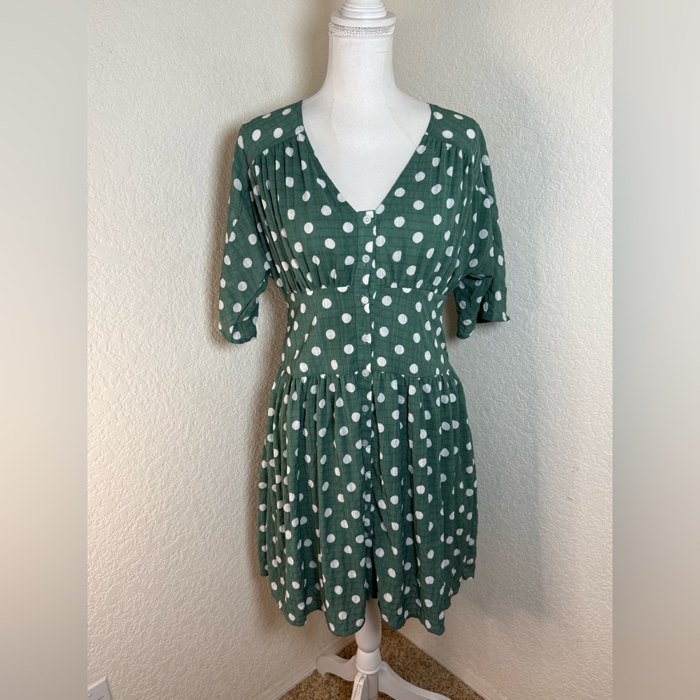 Listicle Sage Green Polka Dot Button Up Dress Small